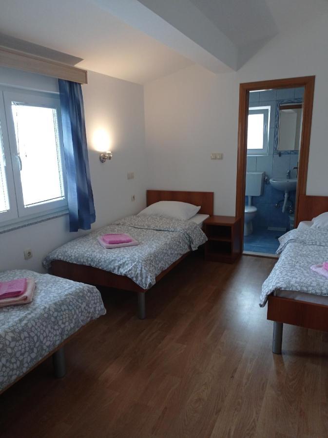 Casa Del Pellegrino M&A - Ostojici Otel Međugorje Dış mekan fotoğraf