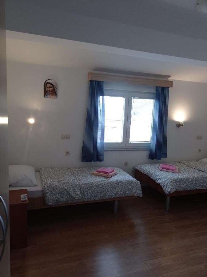 Casa Del Pellegrino M&A - Ostojici Otel Međugorje Dış mekan fotoğraf